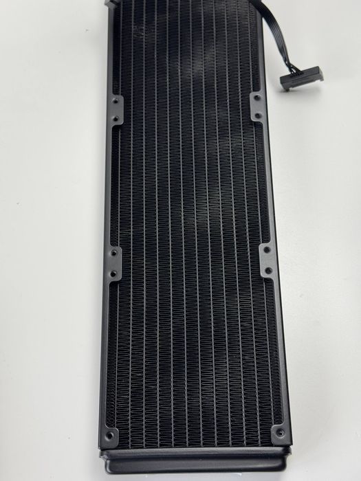 Chłodzenie cieczą MSI MEG CORELIQUID S360 (9S6-6A0521-001)