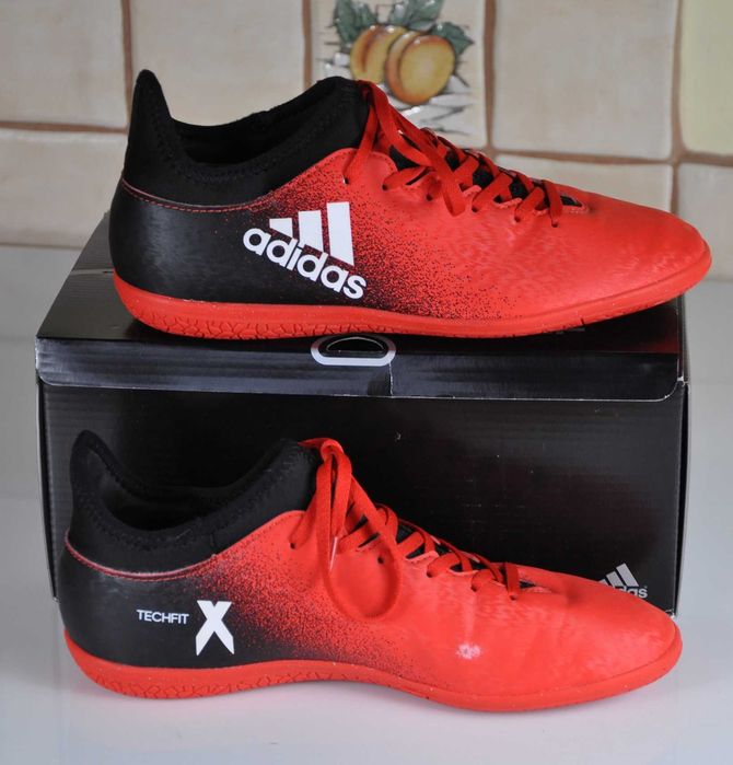 ADIDAS TECHFIT buty halówki ze skarpetą r 38 i 2/3