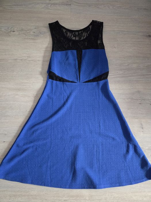 Sukienka elegancka i codzienna