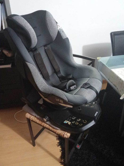 Jané Ikonic Rotating Car Seat, 360° Rotation with Isofix