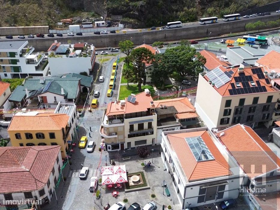 Building in the center of Ribeira Brava
