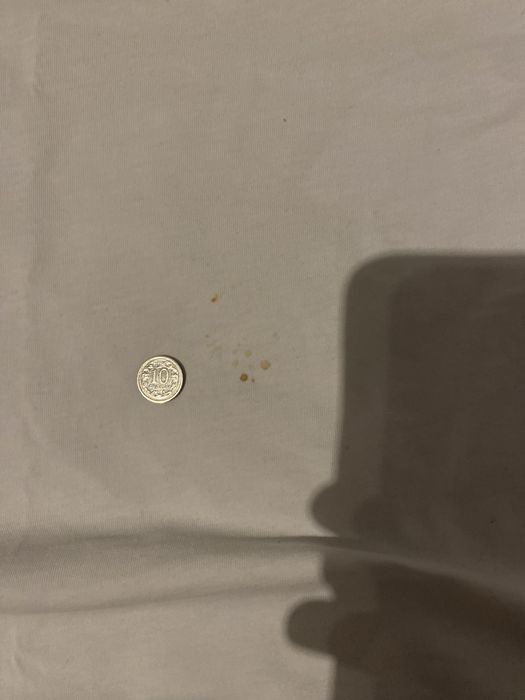 Stylowa biała koszulka oversize rozmiar L marki Lacoste