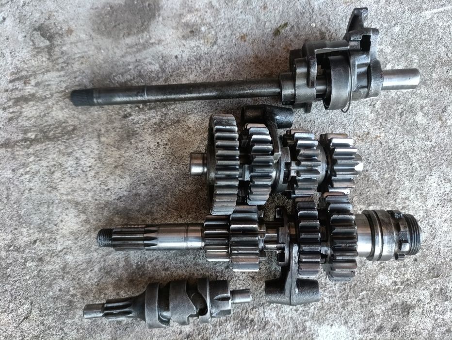 Коробка передач КПП Иж планета 4.