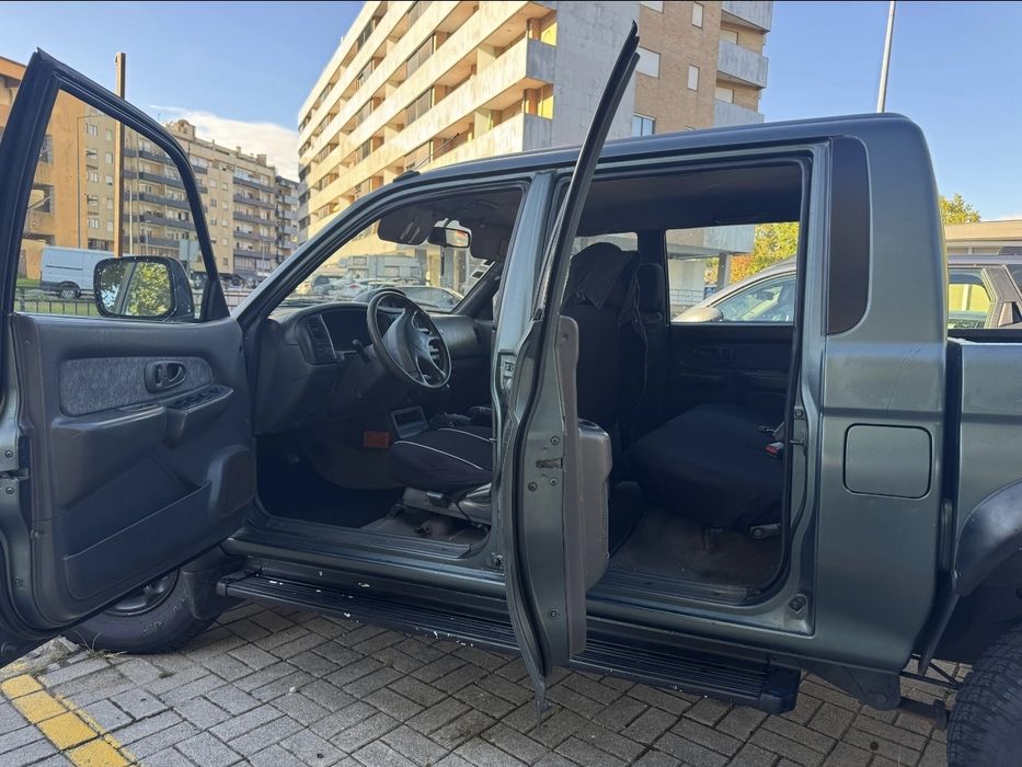 Mitsubishi L200 Strakar