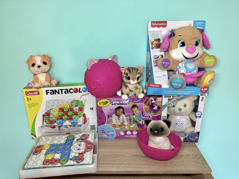 Fisher price little people chicco smoby little tikes zuru pets alive kiddismart lego duplo battat розвиваючі іграшки