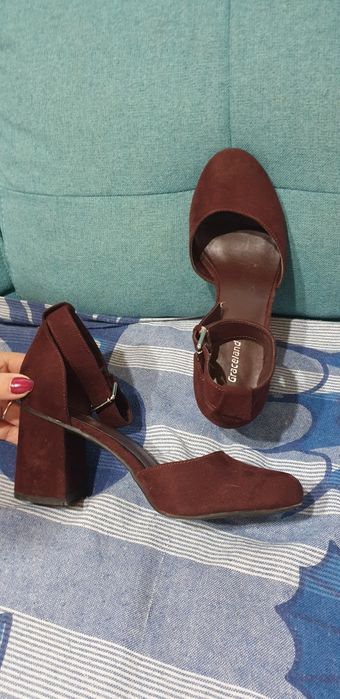 Sapato bordeaux da Graceland