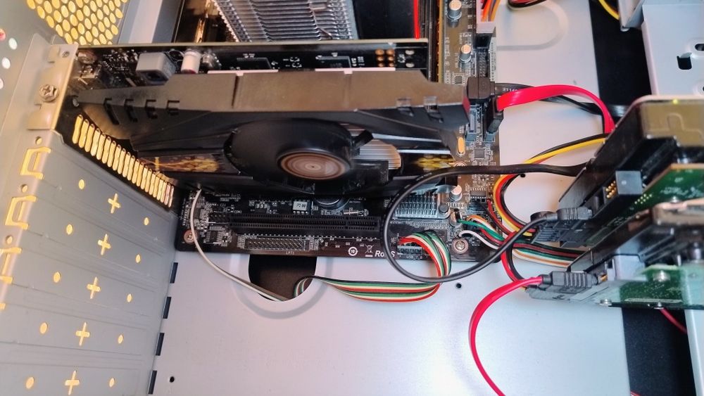 Компютер FM2 сокет