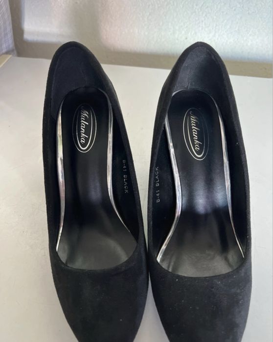 Sapatos de cerimónia de salto