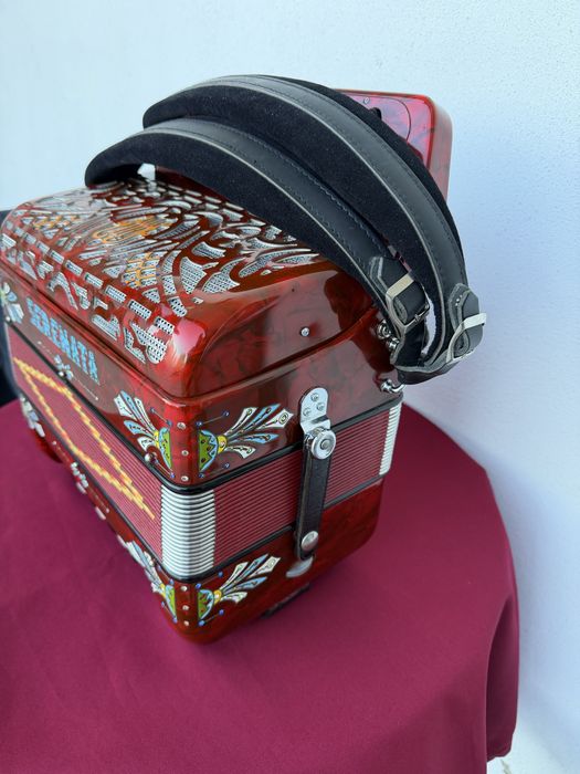 Concertina Serenata