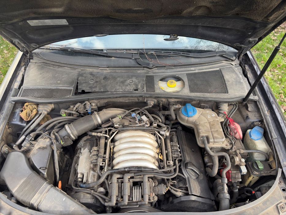 Audi A6 C5 2.4 V6 2001 benz + LPG