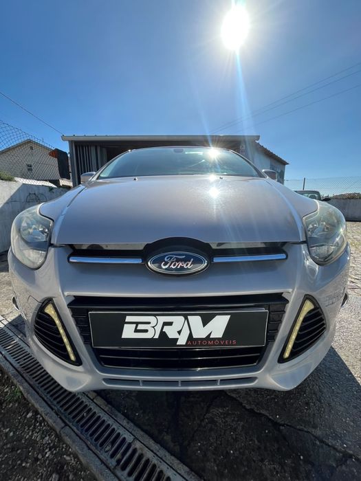 Focus titanium. Ford