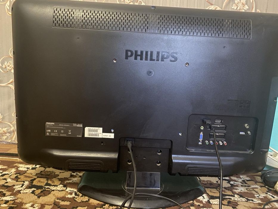 Продаю телевизор Philips