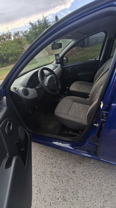 Продам Dacia Sandero