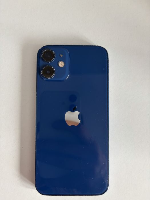 Iphone 12 mini.