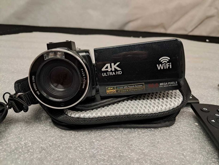 Kamera cyfrowa 4 K WI FI rejestrator 56.00 mega pixsels