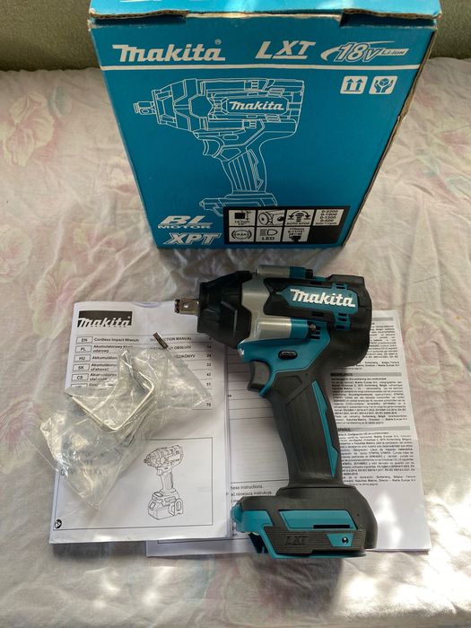 Sprzedam Orginalny klucz Makita DTW 700 karton