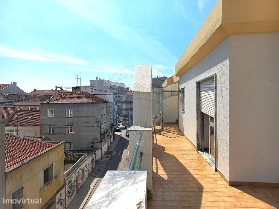Apartamento T4 para venda — Caldas Da Rainha - Nossa Senhora Do Pópulo, Coto E São Gregório, Leiria