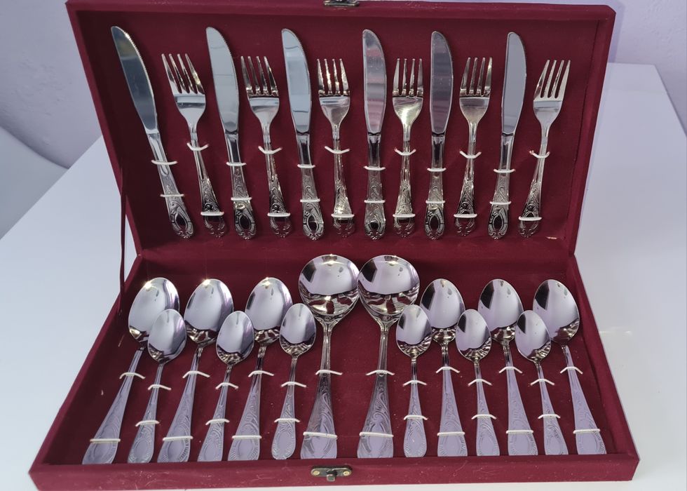 Столовий набір A-Plus на 26 предметів