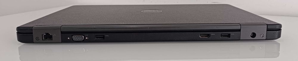 Dell Latitude E5550 Ecrã 15.6 - Core i3 - 8GB RAM - SSD 256GB