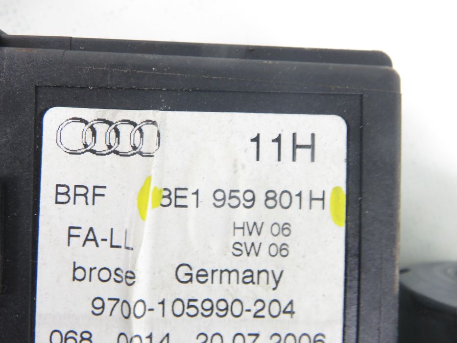 Podnośnik Szyby Lewy Przedni Audi A4 B7