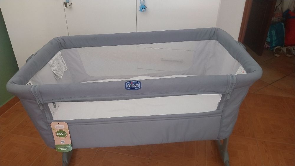 Next to me 2 mais o tapete de brinde e o travesseiro de amamentação