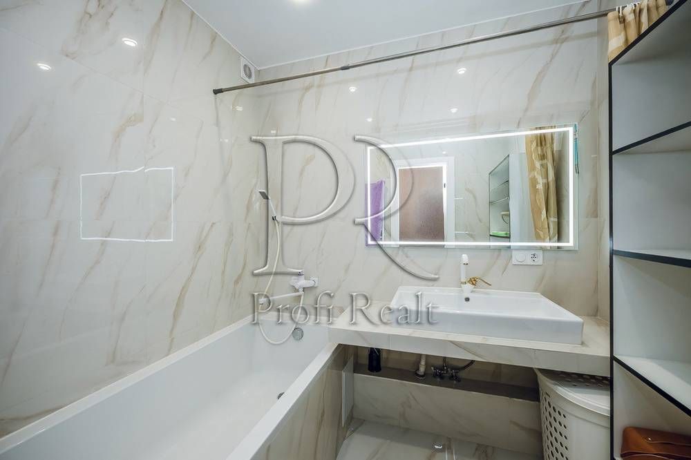 Продаж 3к квартири в ЖК Крістер Град / Данченка1/ Виноградар/Ретровіль