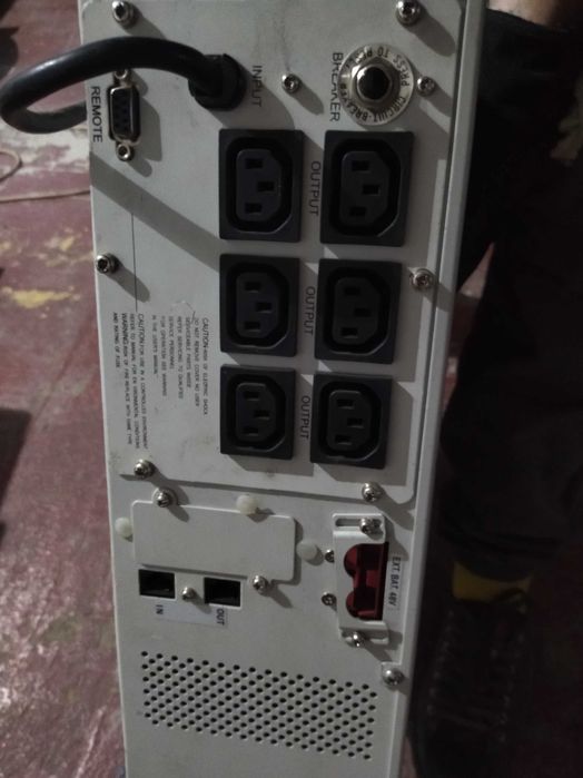 ИБП Powercom SMK-2000A-RM-LCD 2000В