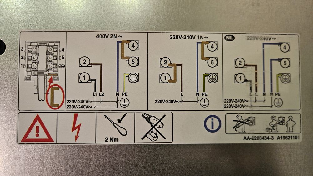 Індукційна поверхня, плита IKEA MATMÄSSIG 104.670.93

104.670.93