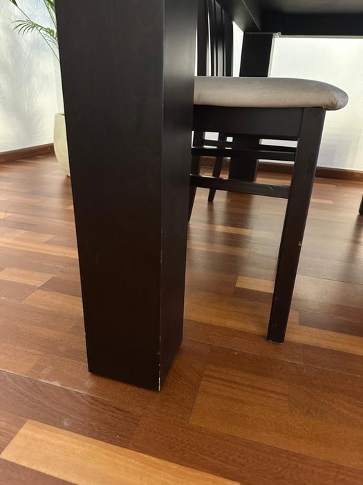 Mesa de jantar Antarte com cadeiras