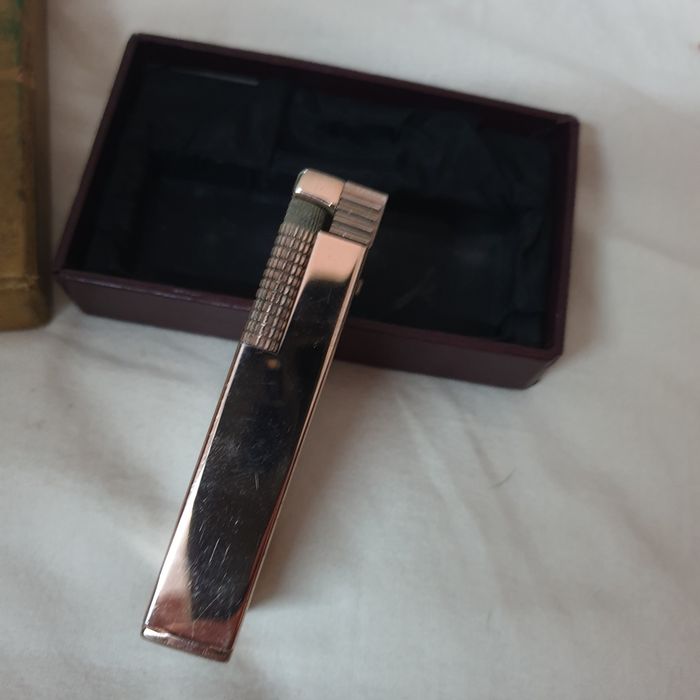 Esqueiro antigo de coleção