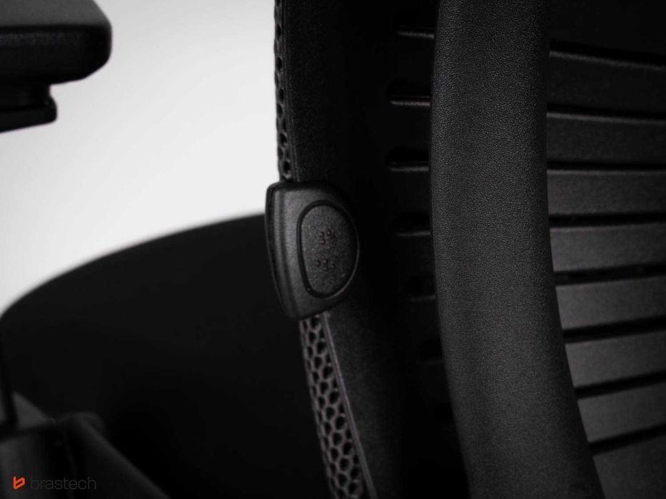 Fotel ergonomiczny Steelcase Leap V2 Nowa Tapicerka