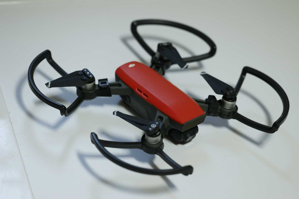 Drone - DJI Spark vermelho