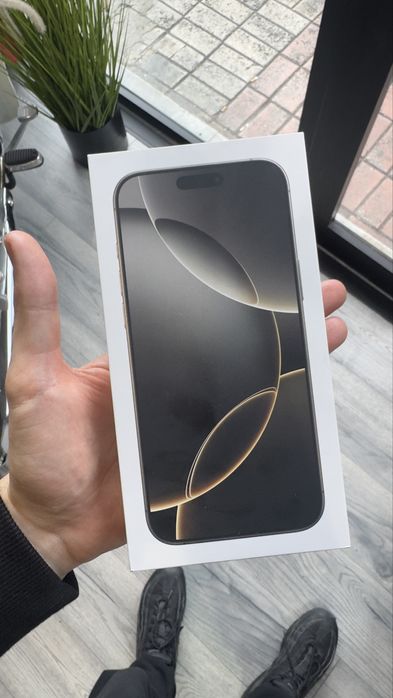 iPhone 16 Pro Max 256GB Natural Titanium Nowy