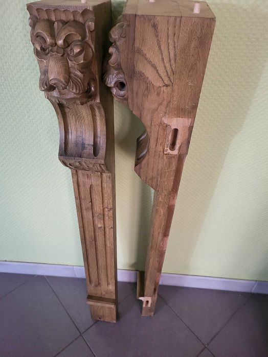 Zdemontowana konsola przyścienna