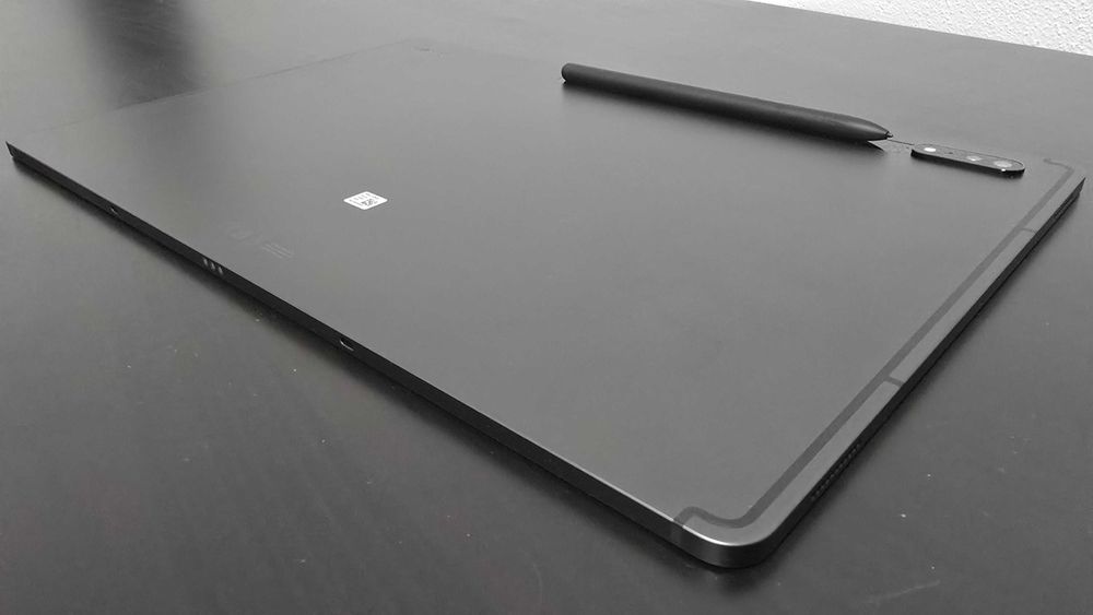 Samsung Tab S8 Ultra - 16 GB RAM - 512 GB + Case64354167990017123