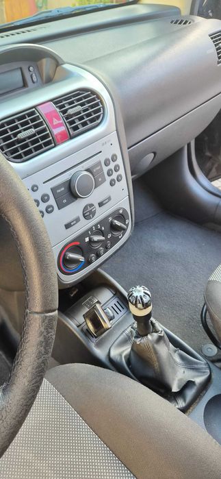 Opel Corsa — fotografia 10