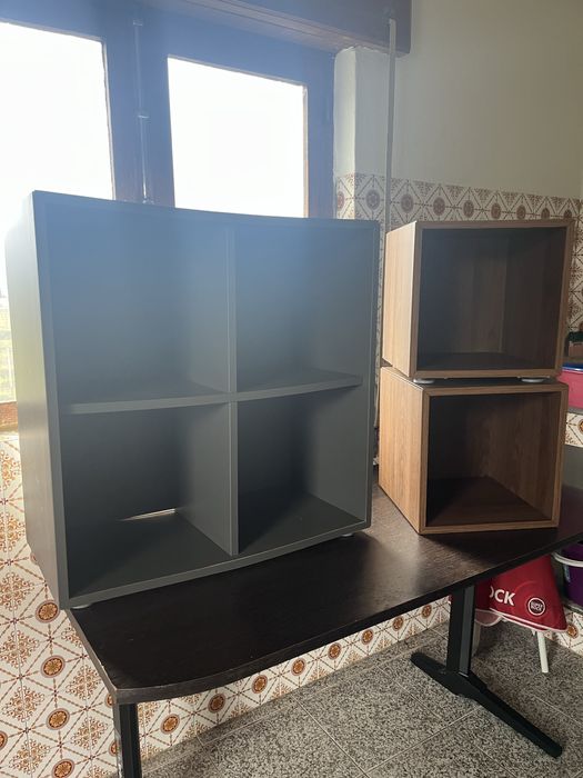Estante EKET da IKEA