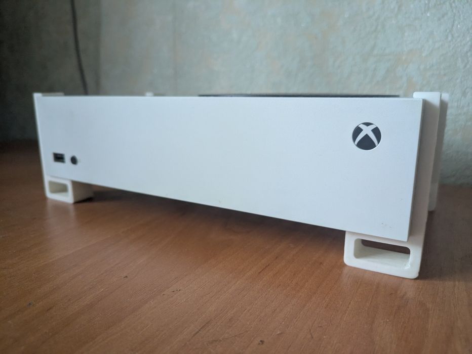 Xbox Series S з підставкою, насадками та аккамулятором