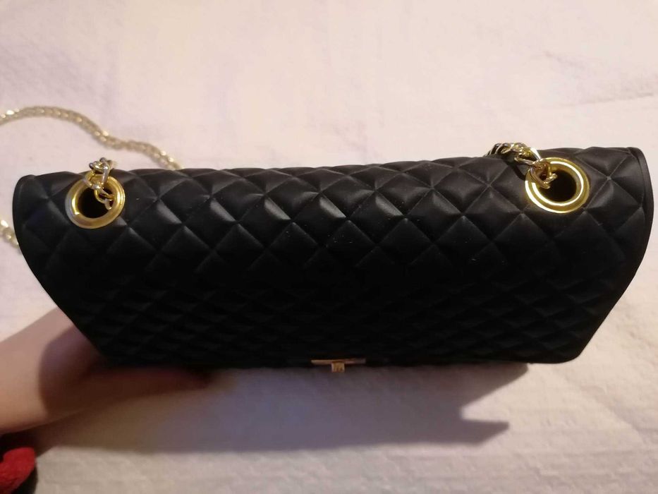 Mala preta de silicone Flying Tiger - Nunca Usada