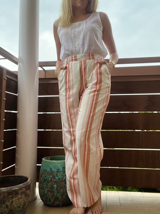 Klasyczne proste szerokie spodnie w paski dzwony szwedy