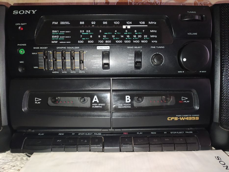 кассетный магнитофон Sony CFS-W 435 S