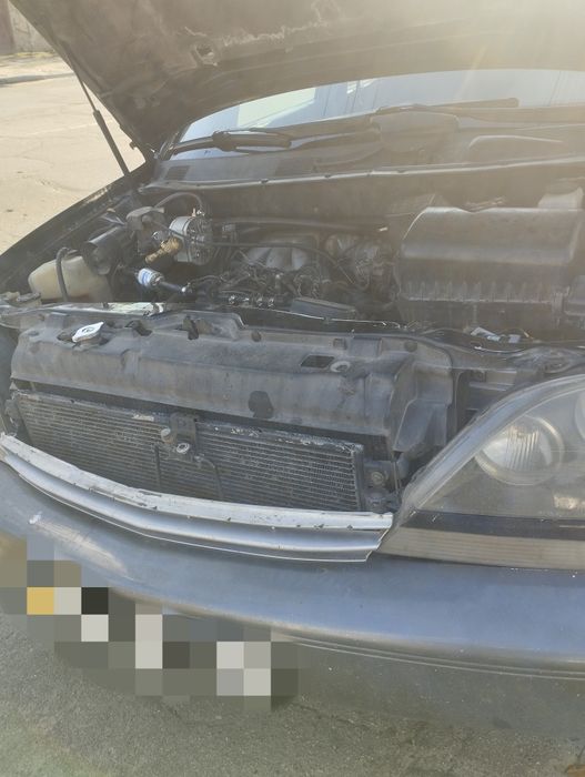 Лексус РХ 300 2000 року.