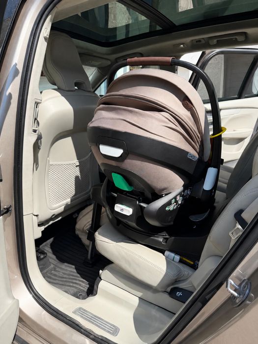Ovo e base giratórios 360 graus Maxi Cosi para bebé recém nascido até 60cm