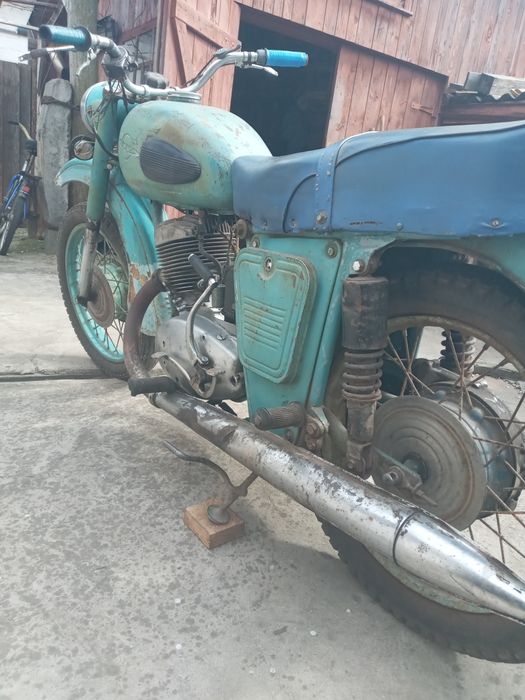 Продам мотоцикл иж юпитер 1964 г.