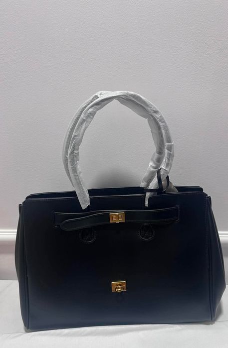 Balenciaga-Torebka kuferek/shooper Bel Air  czarna, nowa