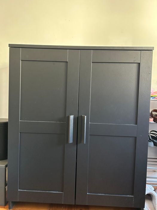 BRIMNES Armário c/portas, preto