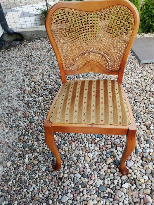 Sprzedam trzy krzesła