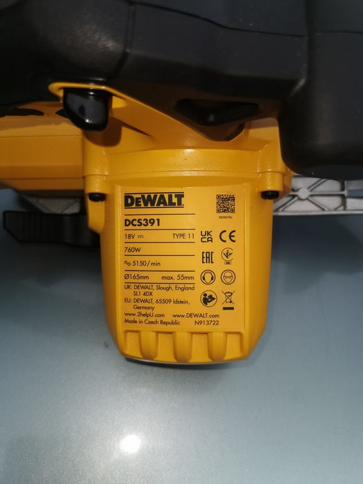Piła dewalt dcs391