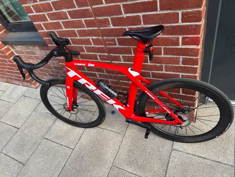 Trek Madone SLR Gen 6 Disc Project One 56cm Ultegra freio a disco