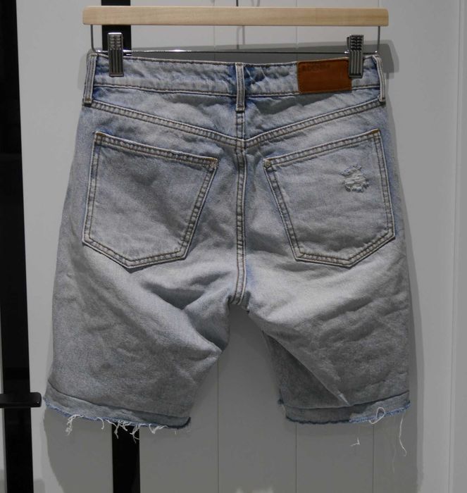 H&M świetne spodnie dziury 32 XXS